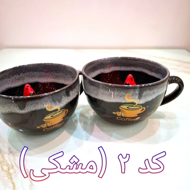 ماگ پاتریک در طرح ها و رنگهای مختلف ماگ عروسکی سورپرایزی