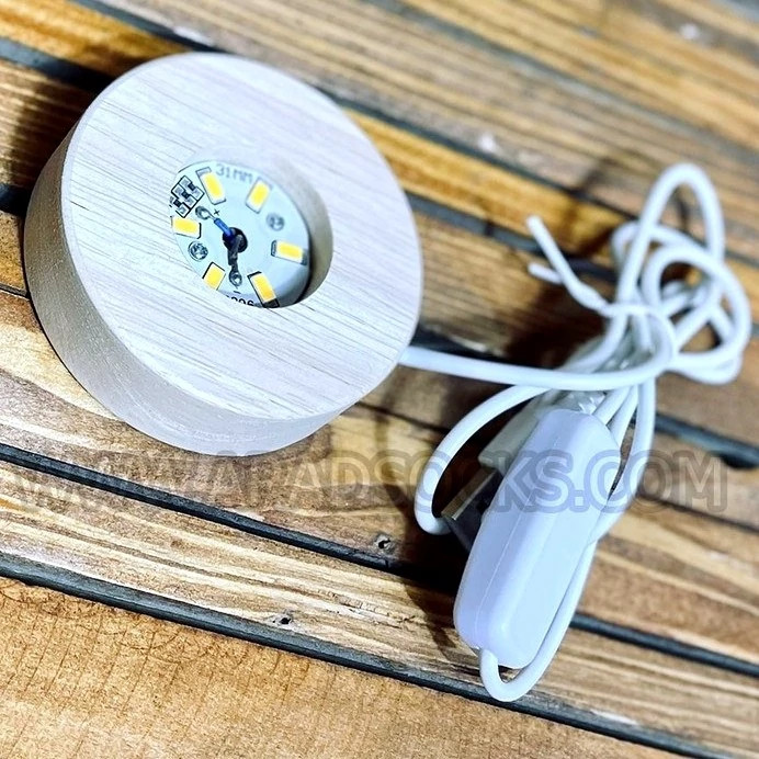 گوی کریستالی سایز 8 ارسال رایگان طرحهای جذاب پایه چوبی - شب چراغ چراغ خواب فضانورد