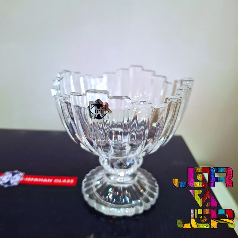 کاسه پایه دار بستنی خوری برلین ارسال رایگان آجیل خوری دسر خوری سفید بلور اصفهان سفارشی