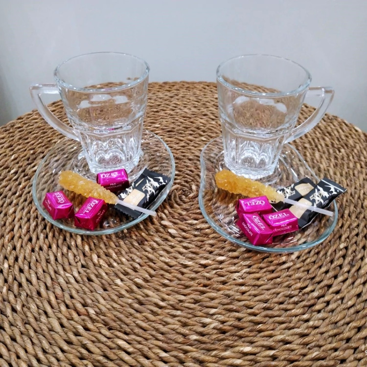 سرویس پذیرایی تک نفره آریا در دو مدل سرویس چای یک نفره