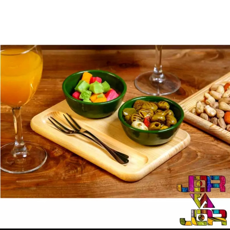 مزه خوری تخته سرو ظرف سرو همراه دو کاسه با اردو خوری