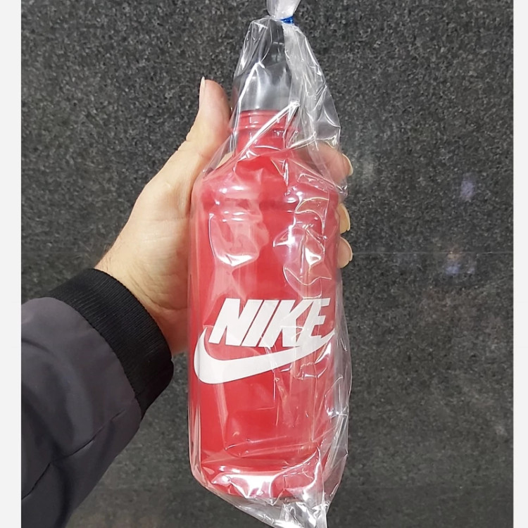 قمقمه ورزشی طرحدار آویزدار (قمقمه 500میلی لیتر)بطری آب ظرف آب کودکadidas.puma.nike