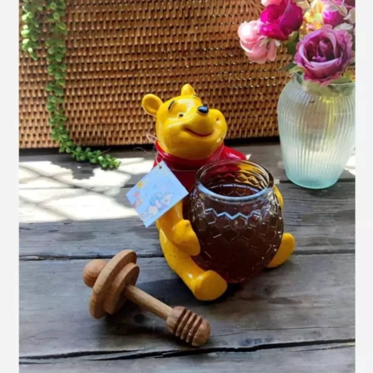 عسل خوری خرس پو ظرف و قاشق دار (دارای قاشق چوبی شیار دار عسل )