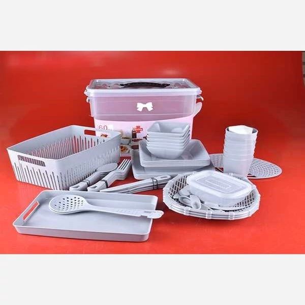 سبد پیک نیک 60 پارچه بازن مدل لایف سرویس مسافرتی 6نفره 60 پارچه ( سبد مسافرتی)