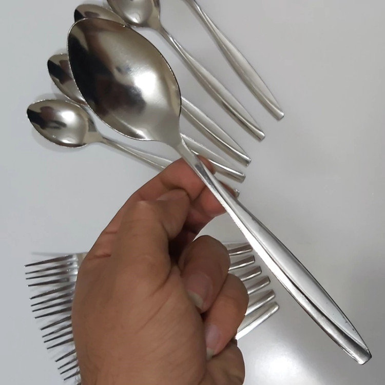 قاشق چنگال طرح ماینز استیل ضخیم (پک کامل6قاشق 6چنگال)