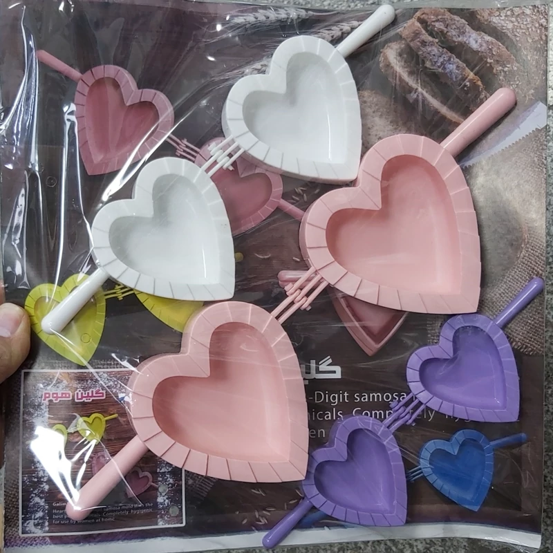قالب پیراشکی و سمبوسه قلبی3 عددی قطر 10cm،7/5cm ،6/5cm