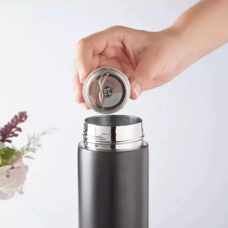 فلاسک دماسنج دار نیم لیتری ،فلاسک درجه دار نیم لیتری (فلاکس 0.5 لیتری)همراه جعبه
