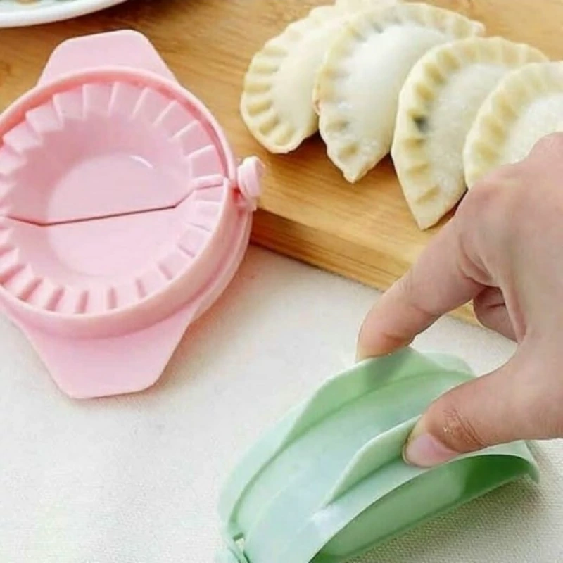 قالب پیراشکی 1عددی قطر 12cm(صورتی یا سفید) تکی