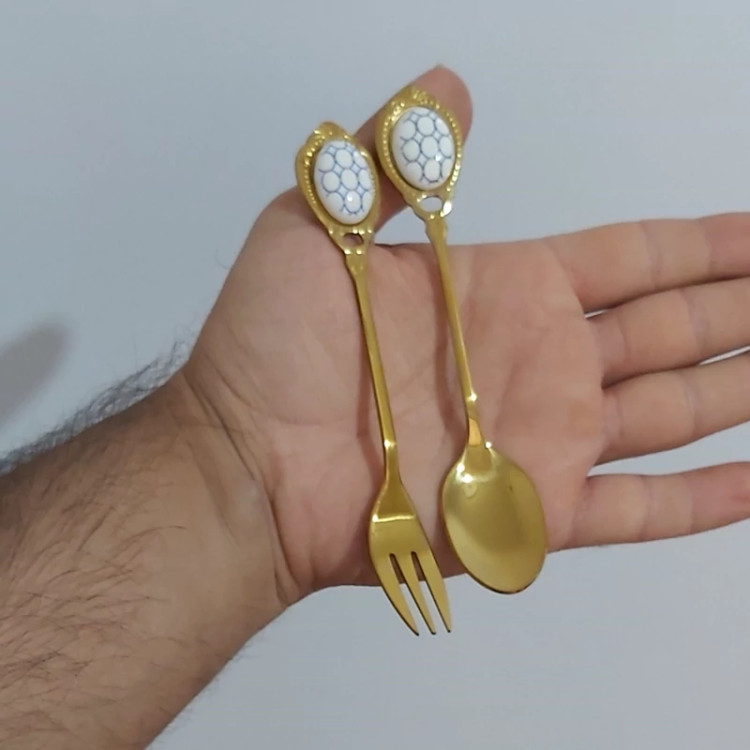 قاشق چنگال پذیرایی شربت و چایخوری طلایی طرح سنگ(6تایی) قاشق چایخوری طرح گل .
