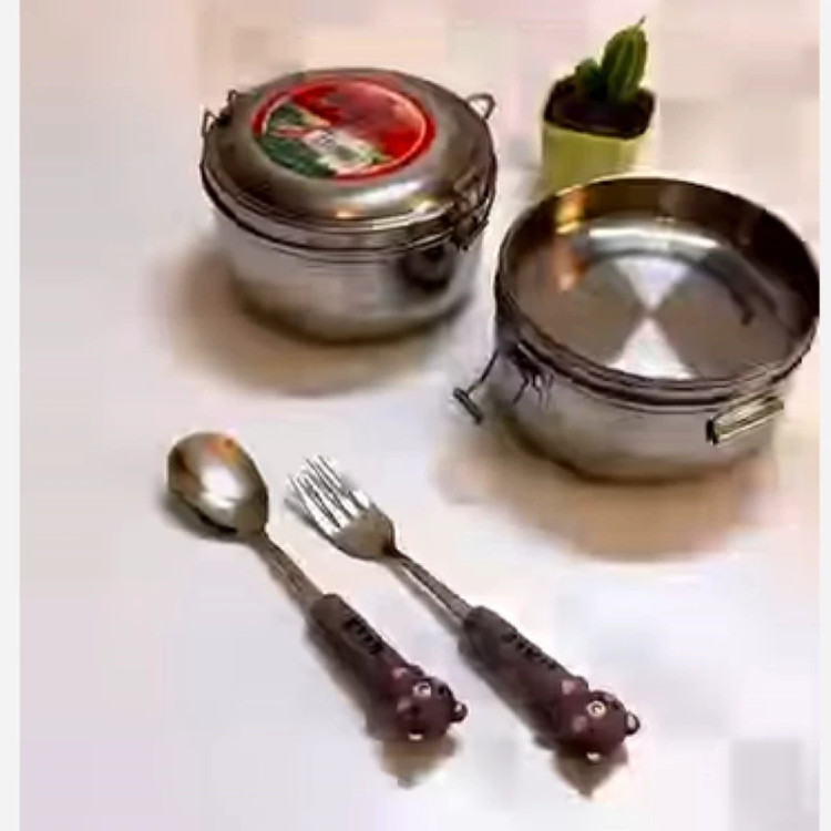 ظرف غذا ناهاربری 2 طبقه استیل قفل دار گرد (استیل نگیر وارداتی)سایز متوسط