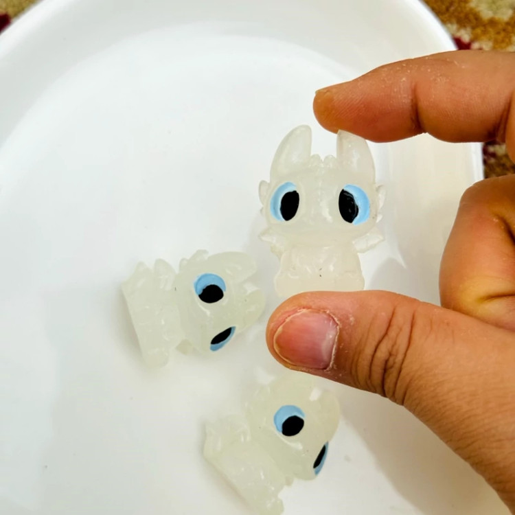 فینگیل خشم شب شب تاب روداشبوردی اورجینال وارداتی فیگور شبتاب مینی فسقلی بند انگشتی کوچک