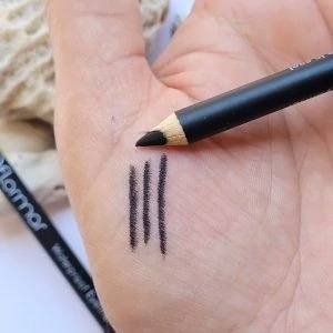 مداد مشکی خط چشم نرم و روان بدون حساسیت ماندگاری بالا پیگمنت عالی مداد ابرو مشکی