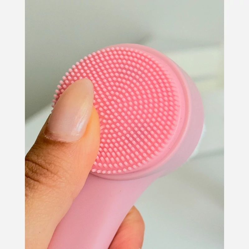 فیس واش سیلکونی دو طرفه پاک کننده منافذ پوست و ماساژور پوست با روغن فیس براش دستی پاک کننده عمیق پوست شستشو آسان