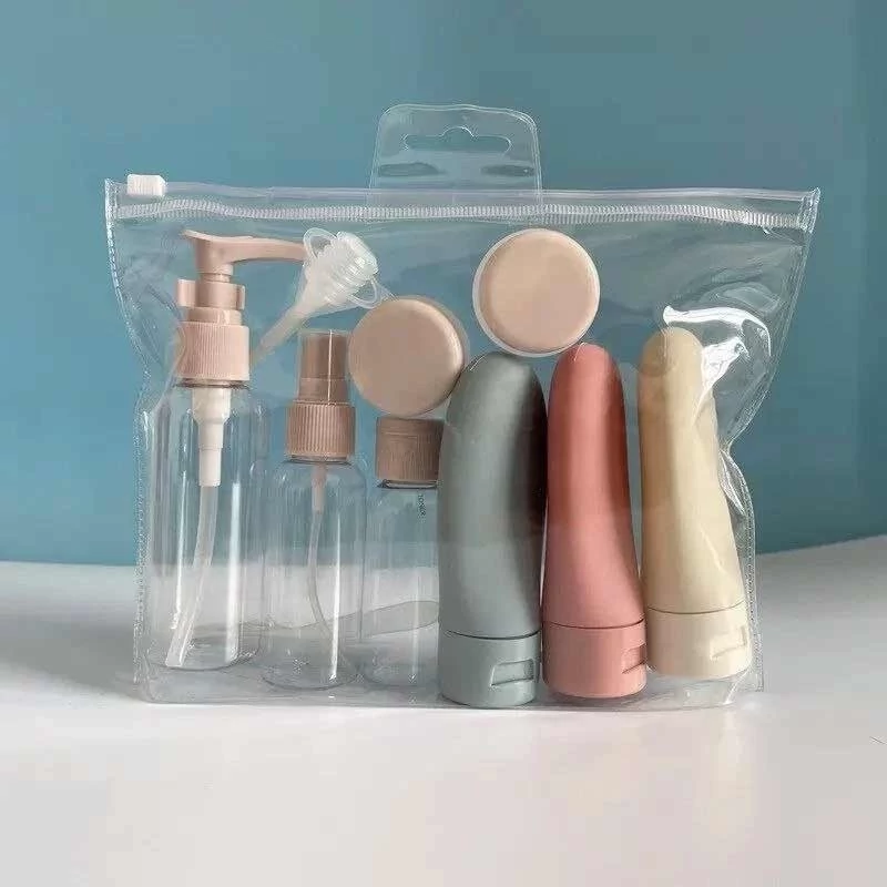 پک تراول مسافرتی 12 تکه ظرف مسافرتی قابل شستشو دارای کیف تلقی جمع و جور کاربردی جای کرم و شامپو شوینده و روغن