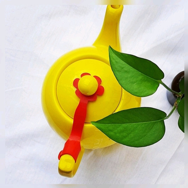 نگهدارنده درب قوری سیلیکونی سام(جلوگیری از افتادن درب قوری)